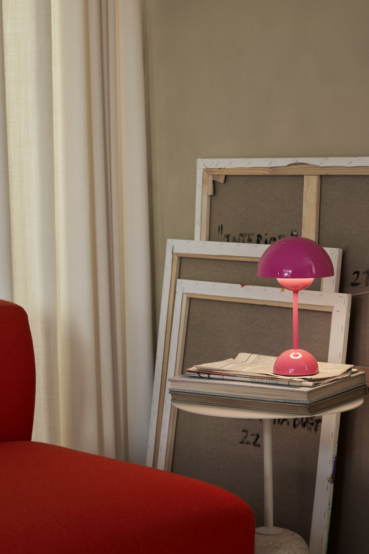 Lato Table LN8/LN9